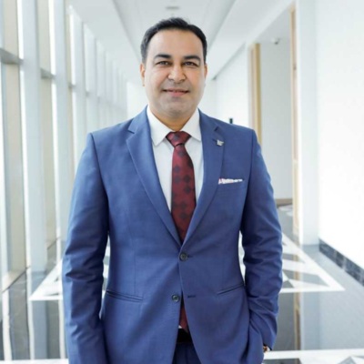 Our industry expert Jaiveer Singh Rathore at one of the best colleges for hotel management, inspiring future hospitality leaders.